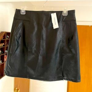 Topshop Black Faux Leather Mini Skirt Size 8